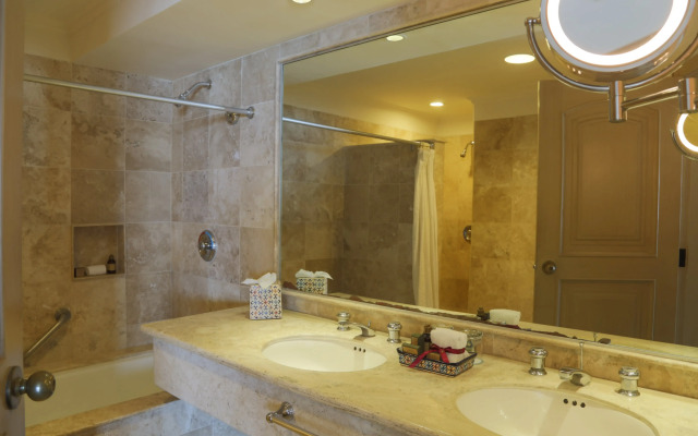 Sandos Cancún All Inclusive - Adults Only