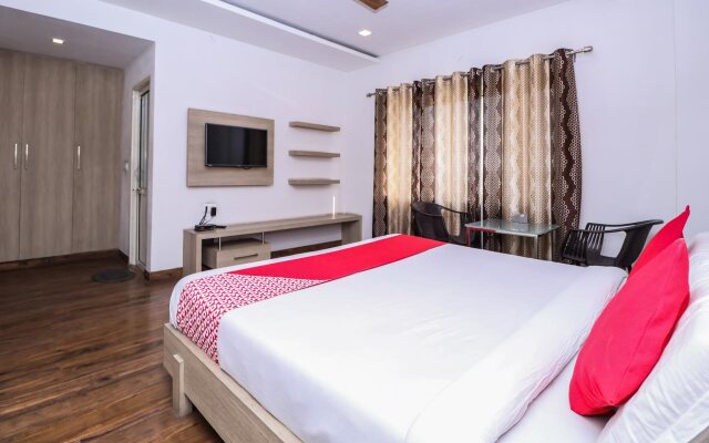 Hotel Divine Regency