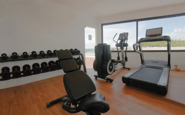 1 Bedroom Pool & Gym Bahay 504