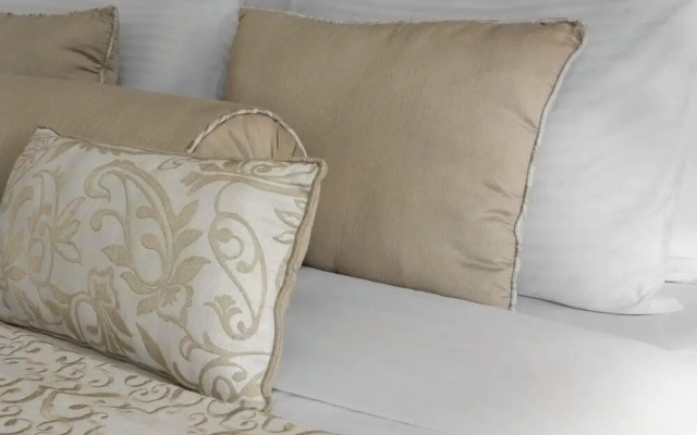 Taylors Hill Boutique Hotel