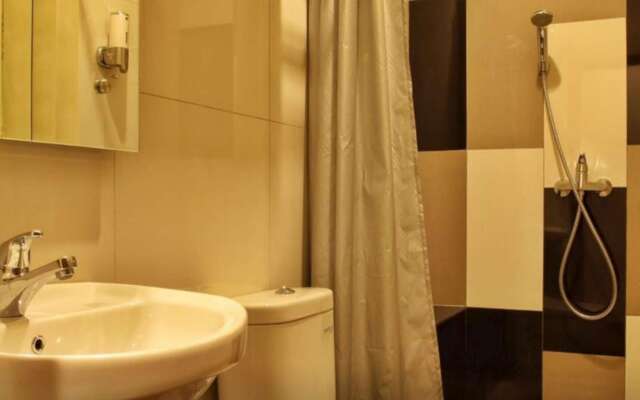 Deivan Hotel
