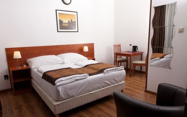 Equity Point Budapest - Hostel