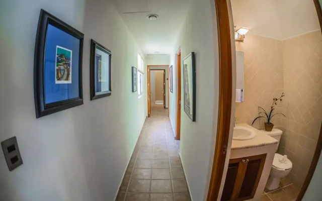 Romanina 1 Condo in the Heart of Playa del Carmen by Redawning