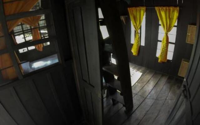 Amazon Experience Hostel