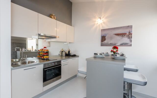 A2 - Modern Luxury apt w. big Balcony, sea View,