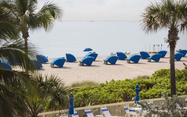 La Costa Beach Club