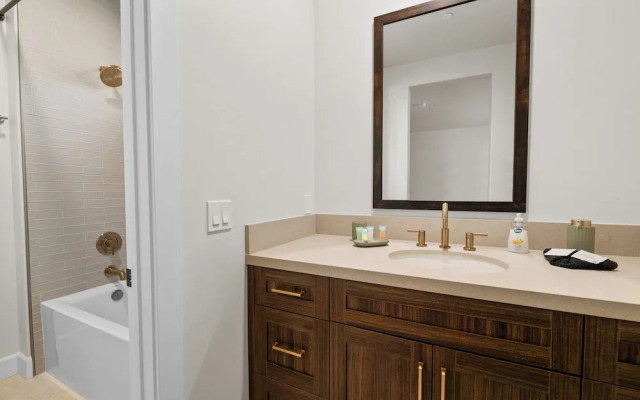 Pine Meadow All Seasons Lodge