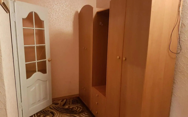 Apartment on Y. Mudroho 44