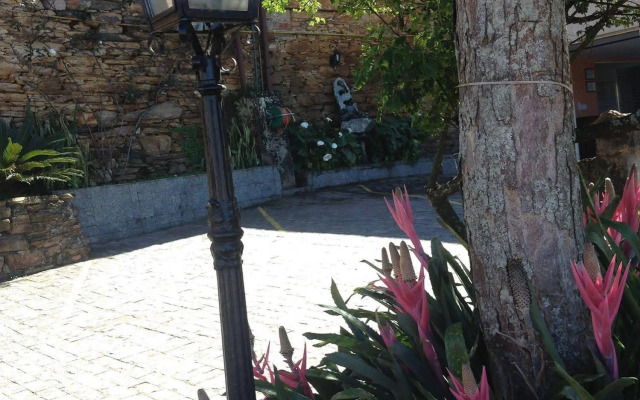 Pousada Casa dos Contos