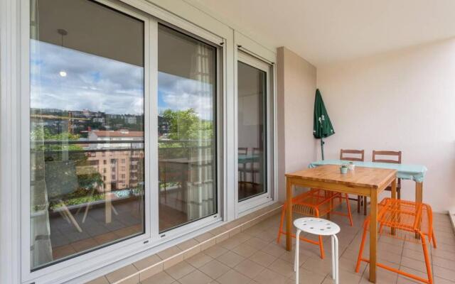 Appartement Lyon Centre Confluence 100 m2 Parking Terrasses