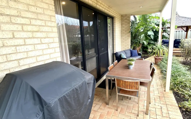 Baudins Bed & Breakfast - Adults Only