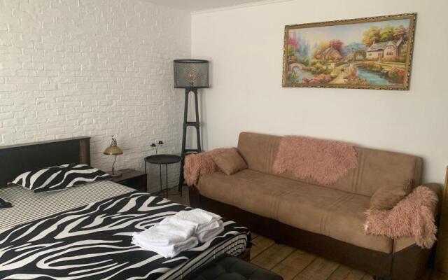 garsoniera 1 decembrie