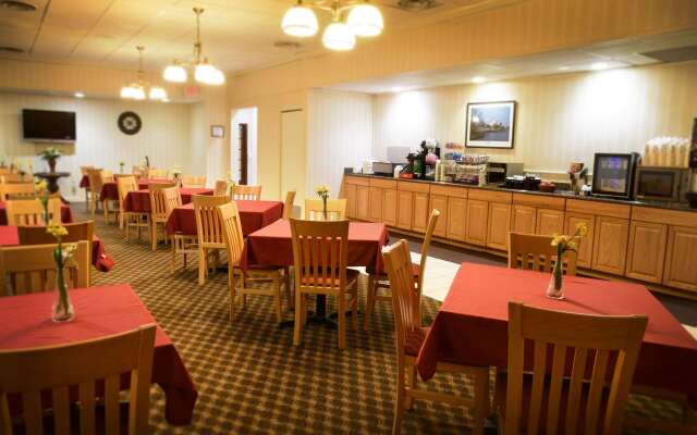 Ramada by Wyndham Triangle/Quantico