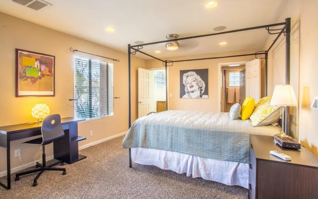 Bella Turquoise By Signature Vacation Rentals