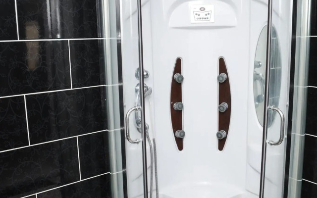 Bethlen Central Studio