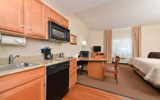 Candlewood Suites Winchester by IHG