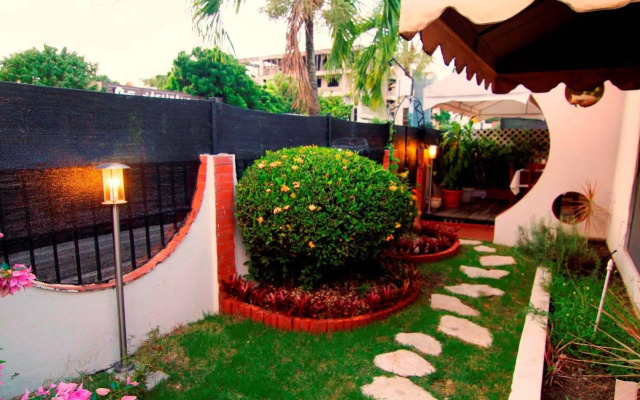 Via Emilia Bed and Breakfast Restaurante