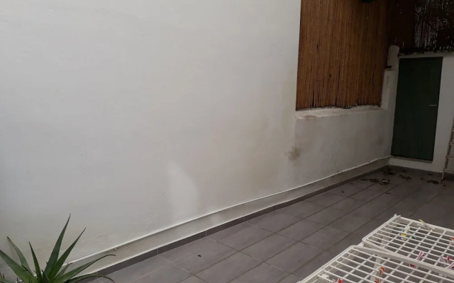 Beautiful Modern Aprt with 1BR in DT Athens