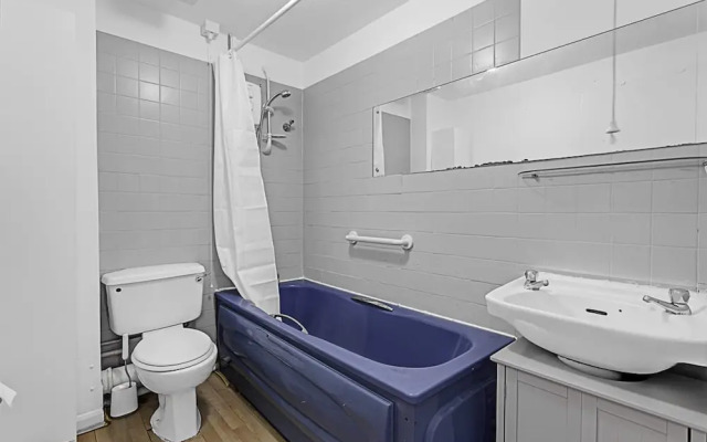Beautiful Three-bedroom House in Richmond