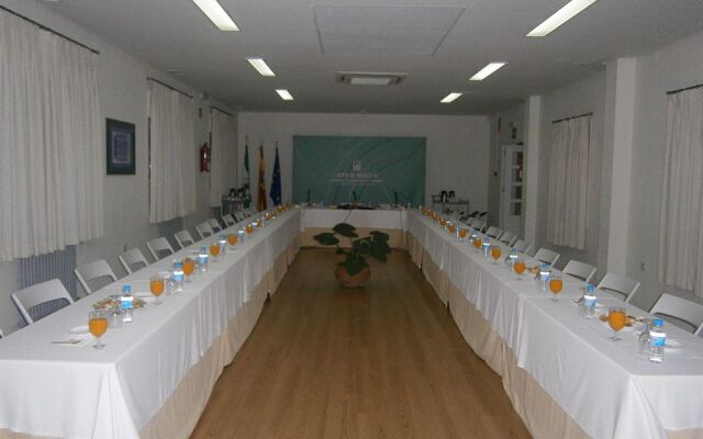 Albergue Inturjoven Huelva - Hostel