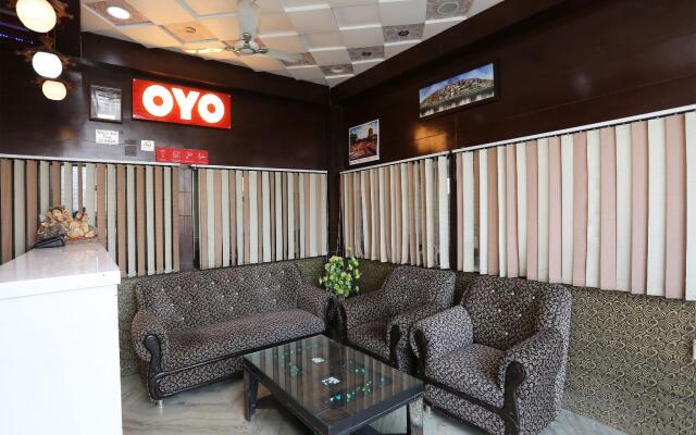 OYO 7812 Shree Radha Resort