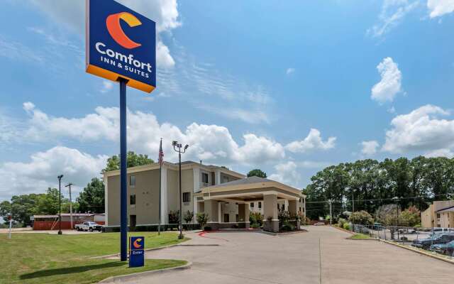 Comfort Inn & Suites El Dorado