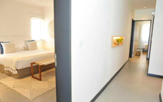 OBiches Luxury Beachfront Apartment Trou-aux-Biches