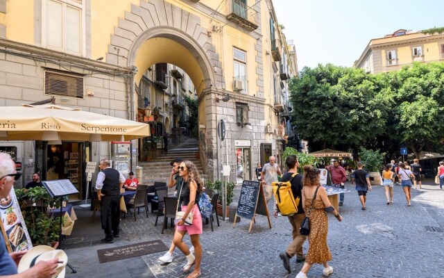 Vicoletto Sant Arpino 15