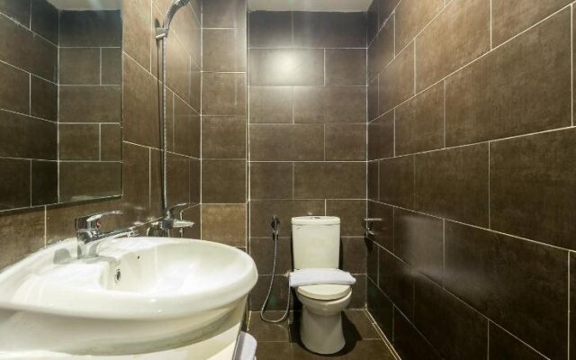 HANZ Friday City View Hotel