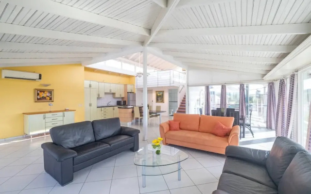 Plaza Achim Penthouse, 300m From Beach!