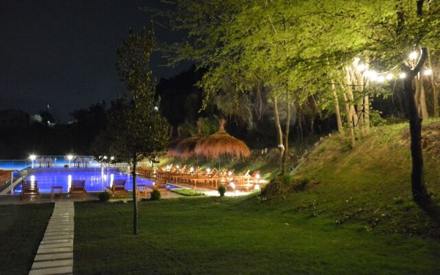 Olivia's Hill Resort
