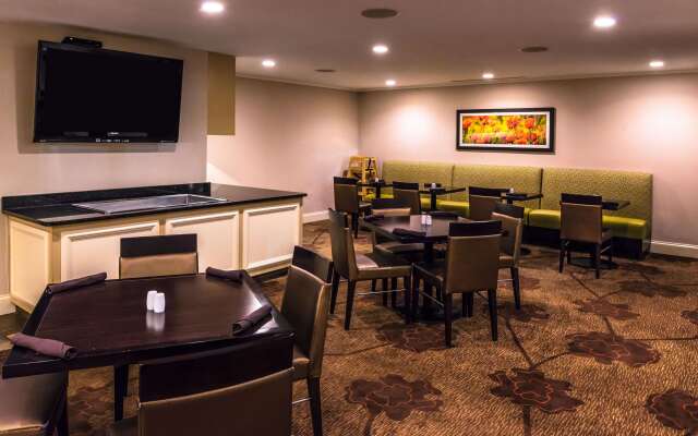 Hilton Garden Inn Detroit - Southfield, MI