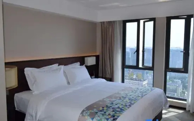 Ouxia Yuejing Hotel (Changsha Huangtuling Subway Station)