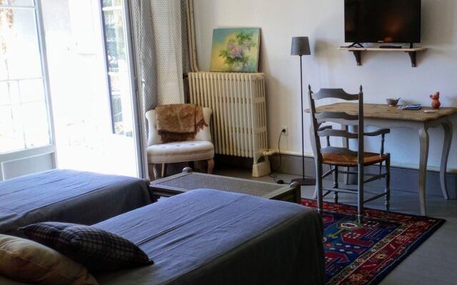 Maison Jaffran, Suite en Ville