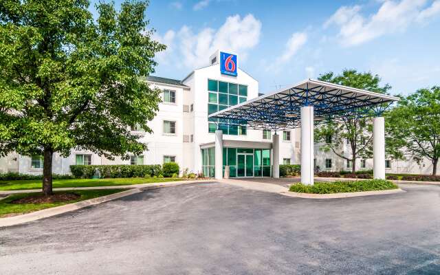 Motel 6 Joliet, IL - Chicago - I-55