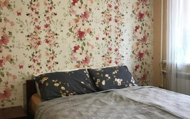 Apartment Geroev Truda