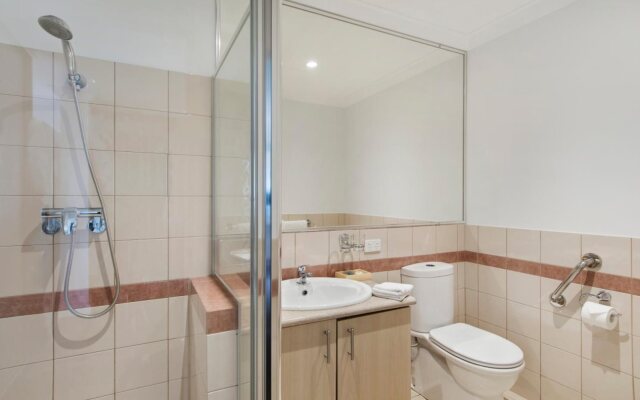 The Peninsula Riverside Serviced Apartments