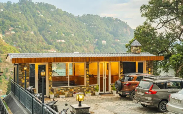 Hotel Winterfell Mussoorie