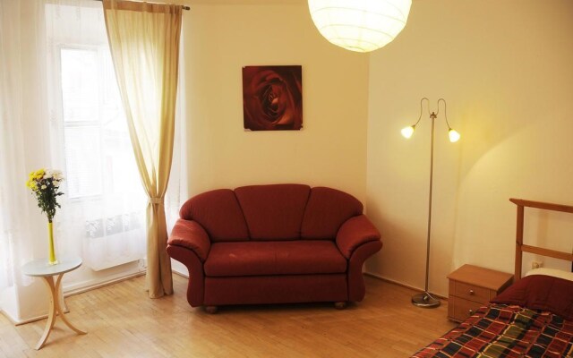 Apartment Romana