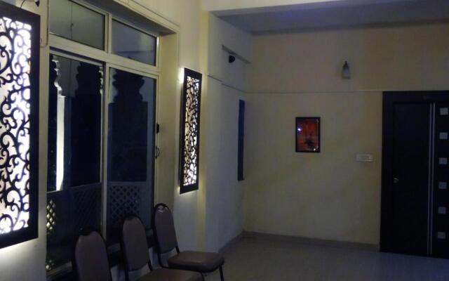 Hotel Parvati Palace
