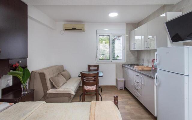 Apartments Oliva