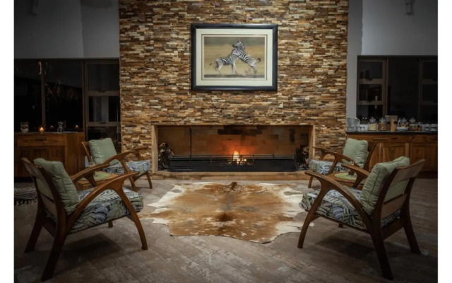 Sandune Lodge