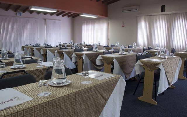 San Isidro Inn