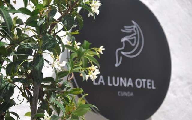 La Luna Otel Cunda