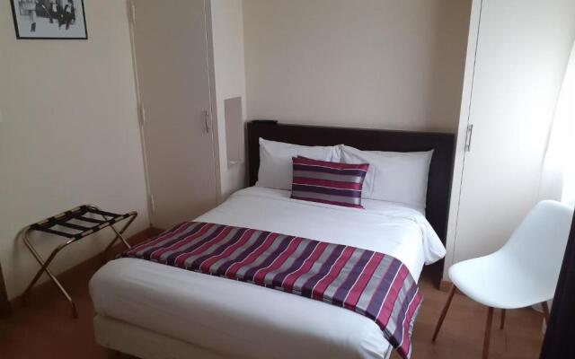 Hôtel Le Chapeau Rouge