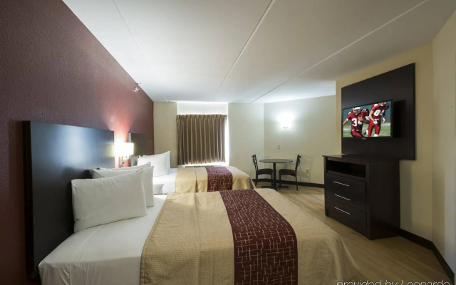 Red Roof Inn PLUS+ Houston - Energy Corridor