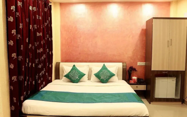 OYO 1628 Babul Hotel