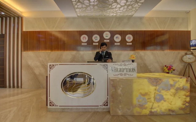 OYO 7158 Hotel Kushala Executive Inn
