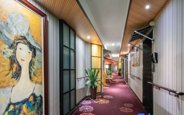 Xiqiu Leju Hotel (Shangqiu Yigao Municipal Government Branch)