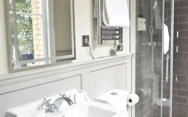 Yorkshire Grey Pub & Rooms
